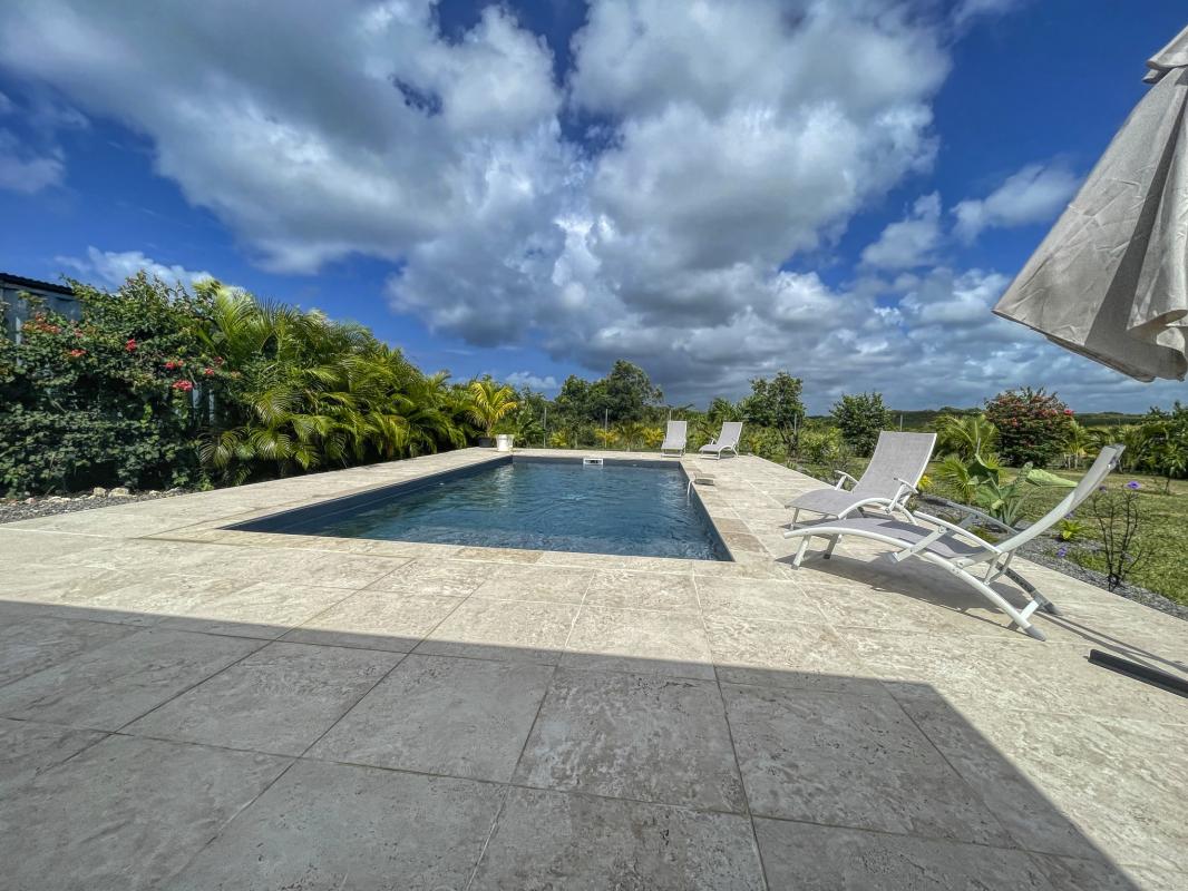 Location villa  2 chambres Saint François Guadeloupe-piscine-3